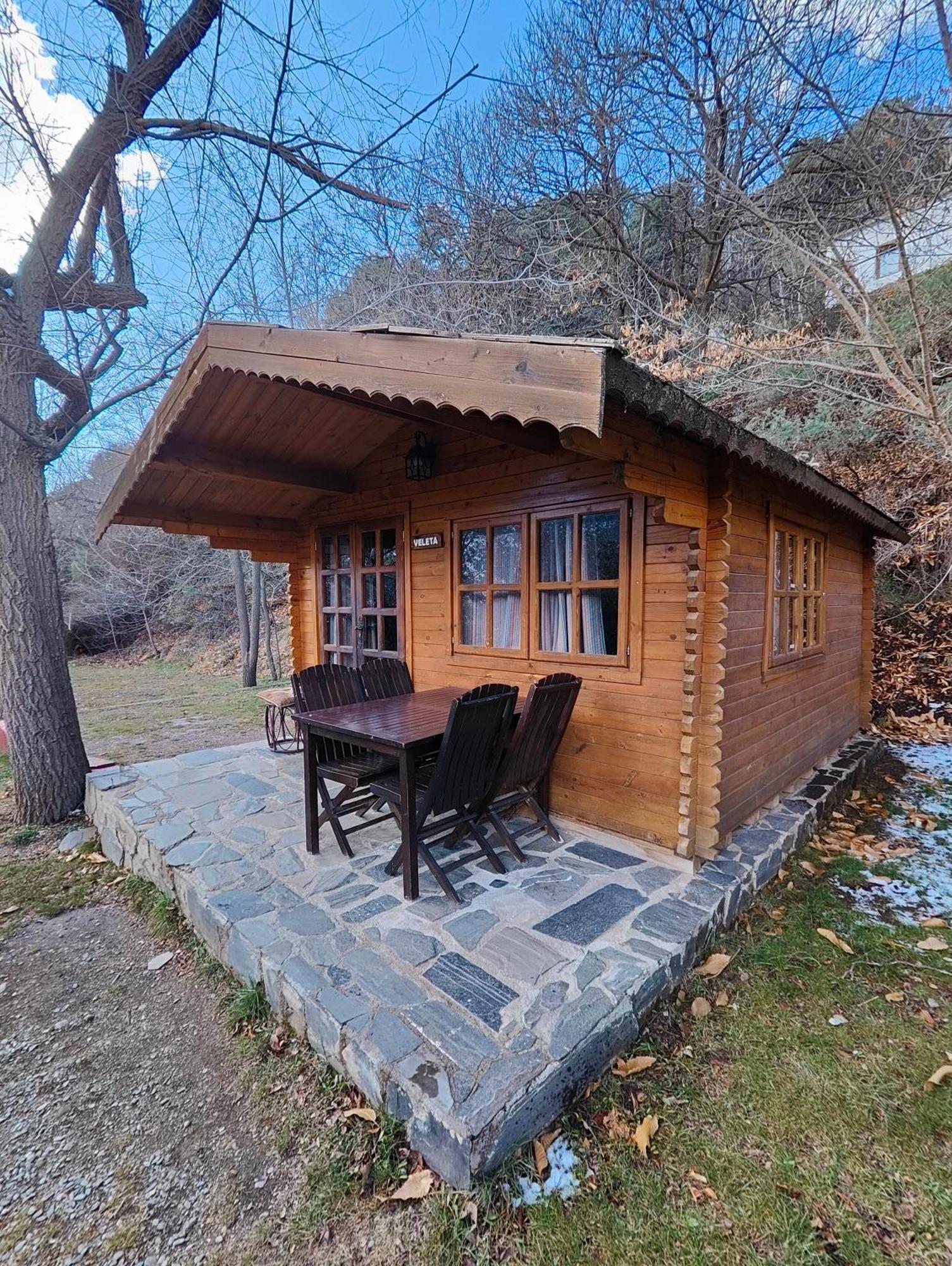 Camping เตรเวเลซ ภายนอก รูปภาพ