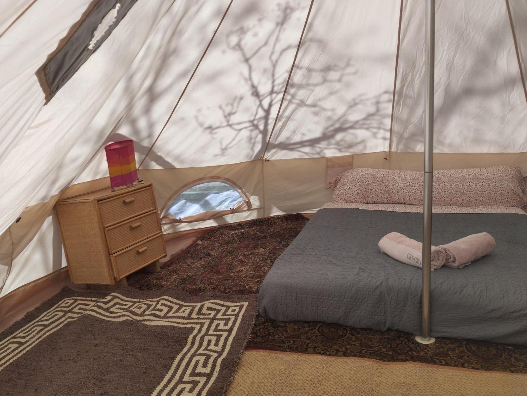 Camping เตรเวเลซ ภายนอก รูปภาพ